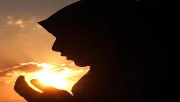 نساء خلدهن التاريخ