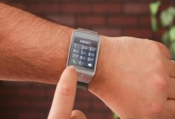 "ديلي ميل": انتبه.. الساعات الذكية تتجسس عليك