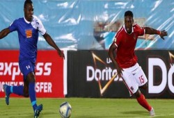 الأهلي يتصدّر مجموعته بالكونفيدرالية بعد الفوز على الملعب المالي