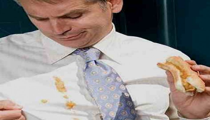 5 وصفات للبقع العنيدة في الملابس دون عناء