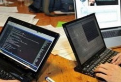 رابط ينتشر بمواقع التواصل يؤدي إلى تعطيل الهاتف والكمبيوتر