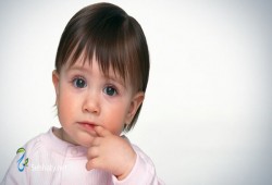 عزيزتي حواء.. تعرفي على أساسيات العناية بشعر رضيعك