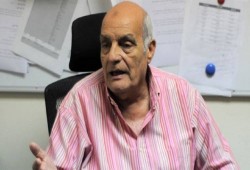 وفاة المعلق محمود بكر بعد صراع مع المرض