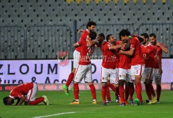 الاهلي يواصل هوايته ويهزم الزمالك بهدفين لايفونا وجمال (فيديو)