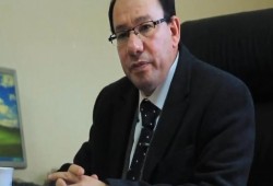 وائل قنديل يكتب : السيسي "كبير الحواتم"