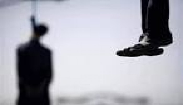 فتاة  تنتحر بتناول "مادة سامة" بـ"قنا"