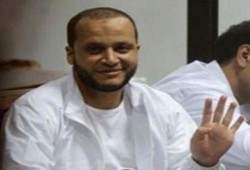 إصابة معتقل في قضية "التخابر مع قطر" بحالة إغماء داخل القفص