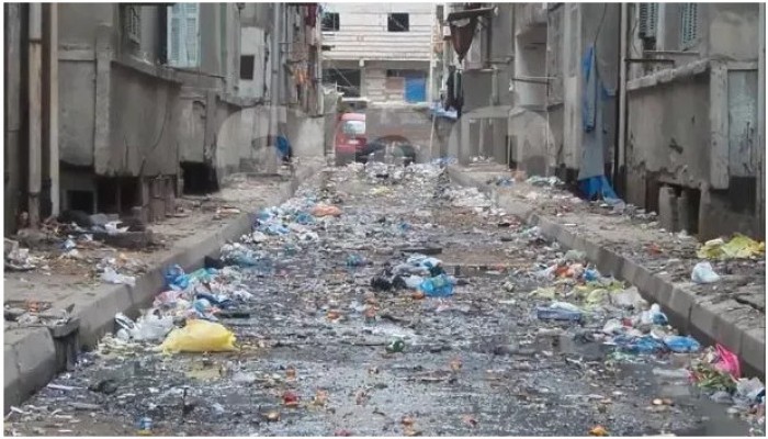 أهالي فيكتوريا بالإسكندرية: "إحنا لو كلاب كانوا وفروا لنا شوارع أنضف"