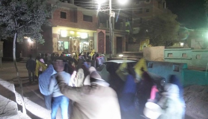 مسيرة ليلية لثوار السكاكرة بالشرقية تندد بغلاء الأسعار