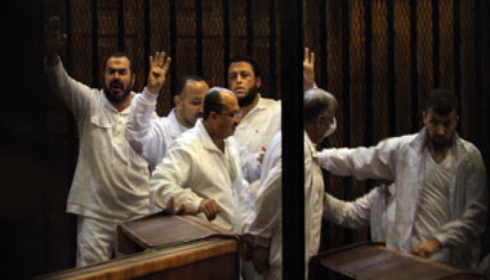 "سلطان والحداد" يبدآن إضرابًا عن الطعام تنديدًا بالأوضاع اللانسانية بـ"العقرب"