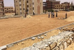 في عهد السيسي..تخصيص 131 فدانًا لوزارة الداخلية والشعب ياكل الزلط