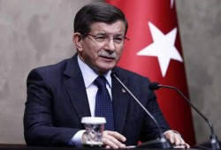 داود أوغلو: وقف النار بسوريا ليس ملزما لتركيا إذا هدد أمنها