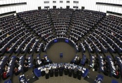 البرلمان الأوروبي يصوت لصالح فرض حظر توريد الأسلحة للسعودية
