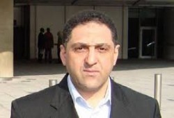 هشام جعفر يضرب عن الطعام احتجاجًا على قتله بالبطيء في سجن العقرب