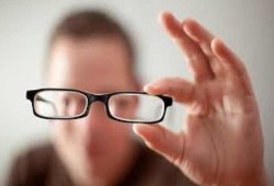 دراسة: 7 ملايين شخص عرضة للإصابة بالعمى بسبب عدم تصحيح البصر