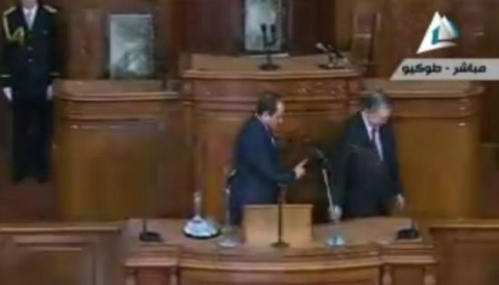 السيسي يتعرض لحرج بالغ في اليابان (فيديو)