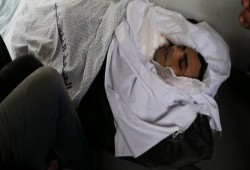 دفن شهيد فلسطيني بعد 65 يومًا من احتجاز إسرائيل لجثمانه