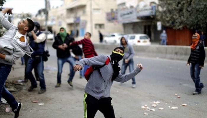 إصابة 10 جنود "صهاينة" في مواجهات مع شباب فلسطينيين قرب القدس