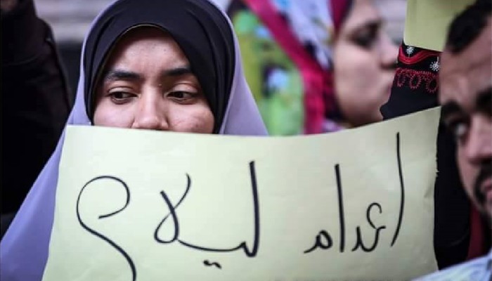 والدة محكوم بالإعدام بـ"كفر الشيخ" : إبني تعرض للتعذيب قبل أن تحال أوراقه للمفتي