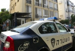 انتفاضة القدس..اطلاق النار على سيارة شرطة "إسرائيلية" بالضفة