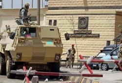 منع 150 من أسر المعتقلين بـ"مقبرة العقرب" من زيارة ذويهم