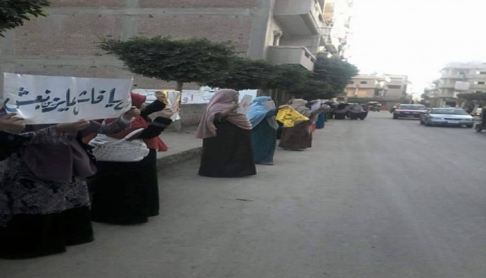 فعالية لـ"نساء ضد الانقلاب" بـ"أبو حمص" ترفع شعار "إرحل يا رخيص"