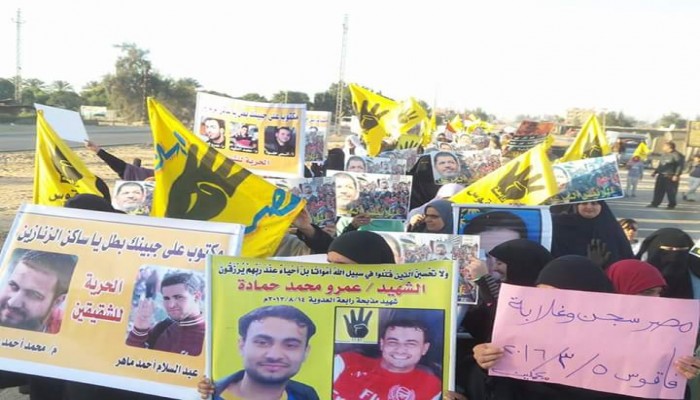 الشرقية : أحرار فاقوس يواصلون تظاهرات "مصر سجن وغلابة"