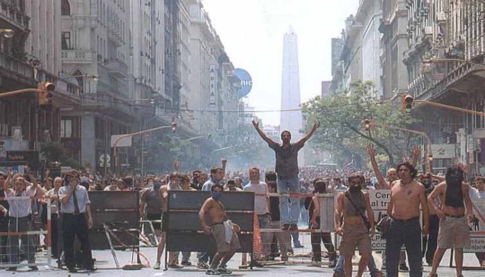 هل نحن مقبلون على ثورة جياع ؟! "الأرجنتين 2001 نموذجا"