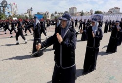 ''داخلية'' غزة تحتفل بتخريج ''دورة ضباط''