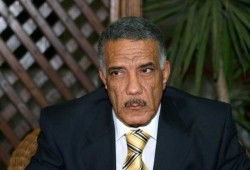 عزل "زكريا عبد العزيز" من منصة القضاء وإحالته للمعاش المبكر