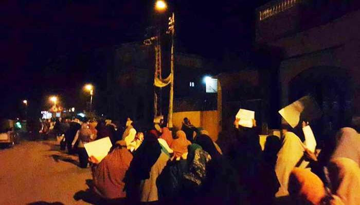 مسيرة ليلية لثوار ديرب نجم ضمن فعاليات "مصر سجن وغلابة"