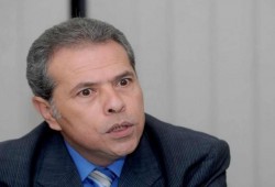 كاتب إسرائيلي: قضية عكاشة جس نبض للتطبيع