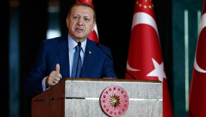 أردوغان: لن نسمح للمنظمات الإرهابية بتسميم عقول فتيات تركيا