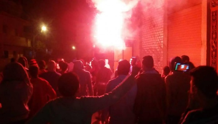 مسيرة لأولتراس نهضاوي بحوش عيسي تهتف "هاتوا إخواننا من الزنازين .. يا عسكر خونة و مجرمين"