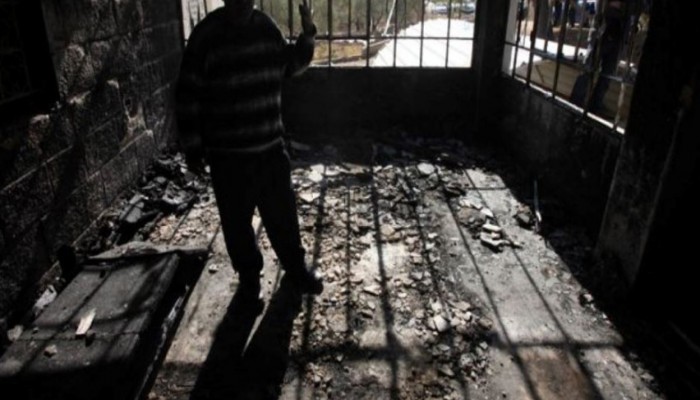 مستوطنون يشعلون النار بمنزل في "الخضر" جنوب بيت لحم