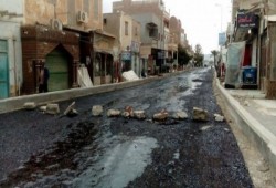 إهدار 6 ملايين جنيه بالرصف العشوائي بـ"الخارجة"