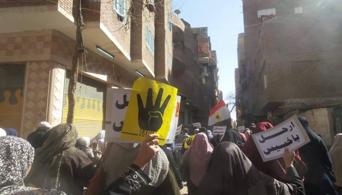 أحرار المعادي ينتفضون في جمعة "الجنيه يغرق .. والأسعار تشتعل"