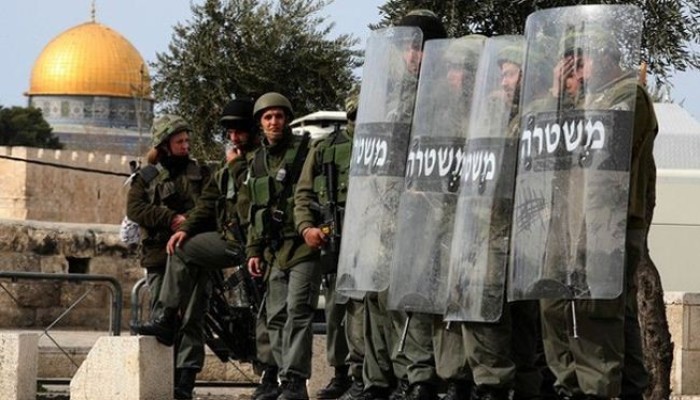 قوات الاحتلال تغلق فضائية "فلسطين اليوم" وتداهم المحلات بالضفة الغربية