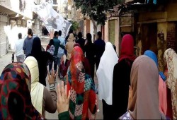 البحيرة .. ثوار كفر الدوار يُلهبون حماس الجماهير بهتافات ثورية