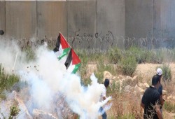 الجمعة الـ 24 للانتفاضة .. عشرات الإصابات في مواجهات الضفة