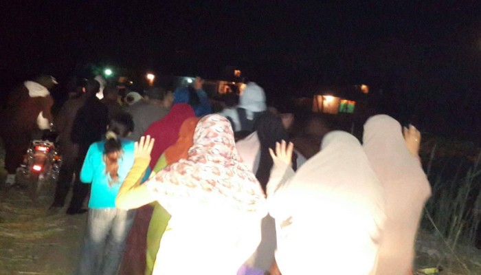 ثوار مركز دمنهور ينطلقون بمسيرة حاشدة تحت شعار "‫‏الجنيه  يغرق  والأسعار تشتعل‬"