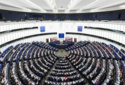 تعرف على الـ10 الذين صوتوا لصالح السيسي في البرلمان الأوروبي
