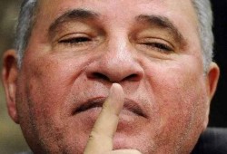 بلاغان ضد الزند بتهمة "إهانة النبي"