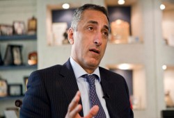 المركزى يضخ 200 مليون دولار للبنوك اليوم