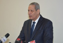 فضيحة .. وزير التعليم يزور مدرسة ببورسعيد يوم الأجازة ويلتقي بـ"طلاب" والوزارة "الإخوان السبب !