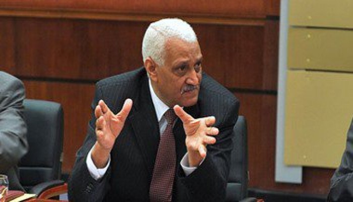 لواء الجيش"محافظ السويس":"البيض بالحمص" و"المسقعة".. أهم انجازات الأم المصرية(فيديو)