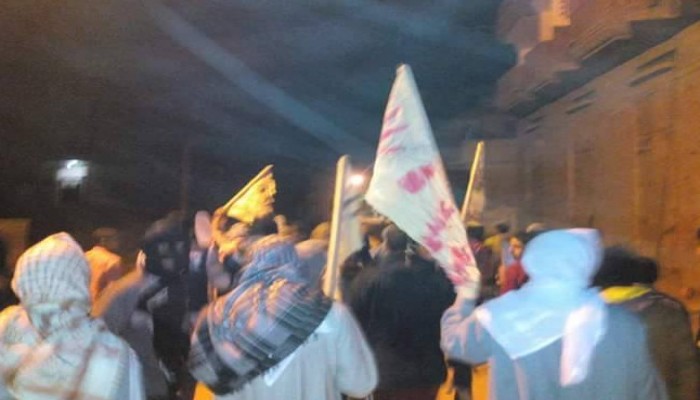 مسيرة حاشدة لثوار حوش عيسي تهتف: "حيا الله ثوار الحوش .. دول رجالة مبيخافوش"