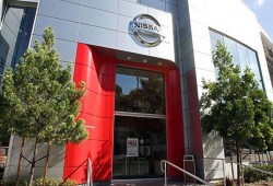 بلومبرج: نقص الدولار يمنع ثاني أكبر شركة سيارات من توسعة نشاطها في مصر