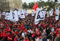 أمن الانقلاب يحتجز  4 حافلات تحمل مشجعي "الأولتراس" في كمين قرب الإسكندرية