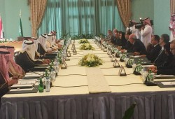 الحكومة السعودية توقع اتفاقية مساعدة لحكومة الانقلاب في مصر